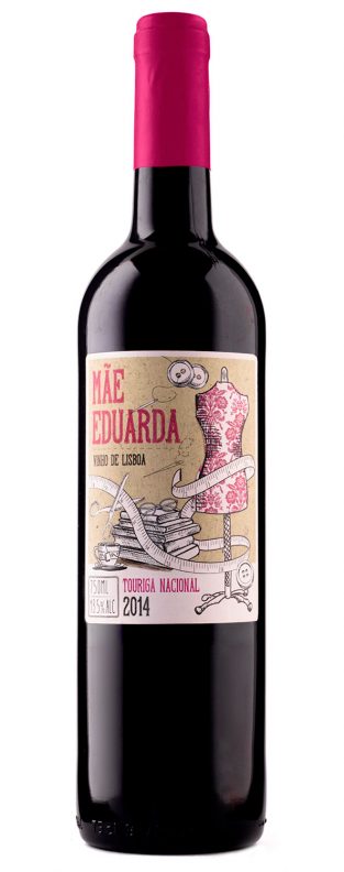Botella y etiqueta de vino Pai Oliveira